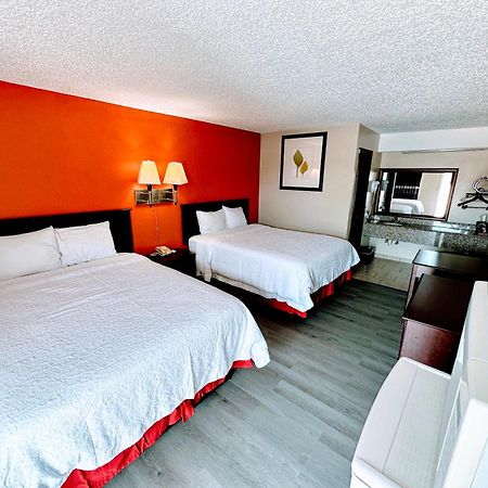 Relax Inn Henryetta Dış mekan fotoğraf