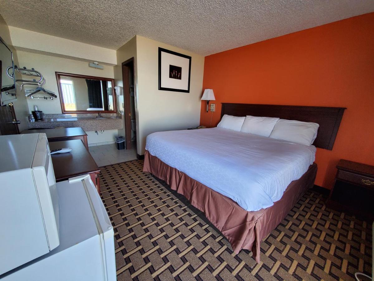 Relax Inn Henryetta Dış mekan fotoğraf